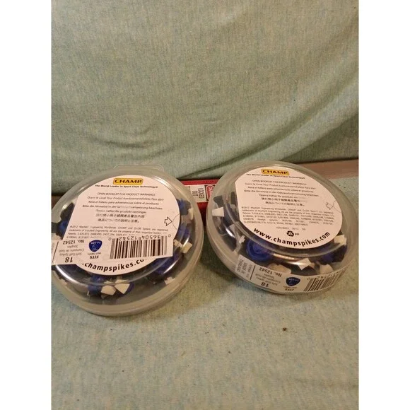 2 footjoy replacement golf spikes Stingers (18) NEW - Picture 2 of 2